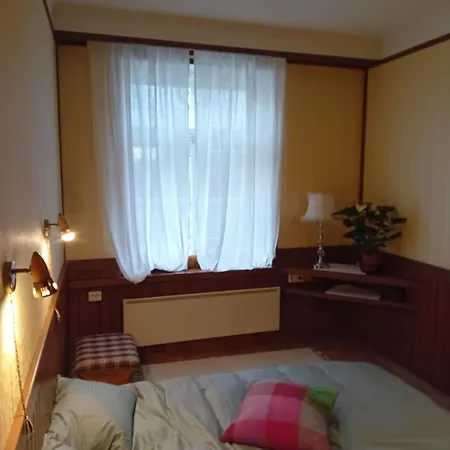 Apartment Romantiline Korter Vanalinnas Kuressaare
